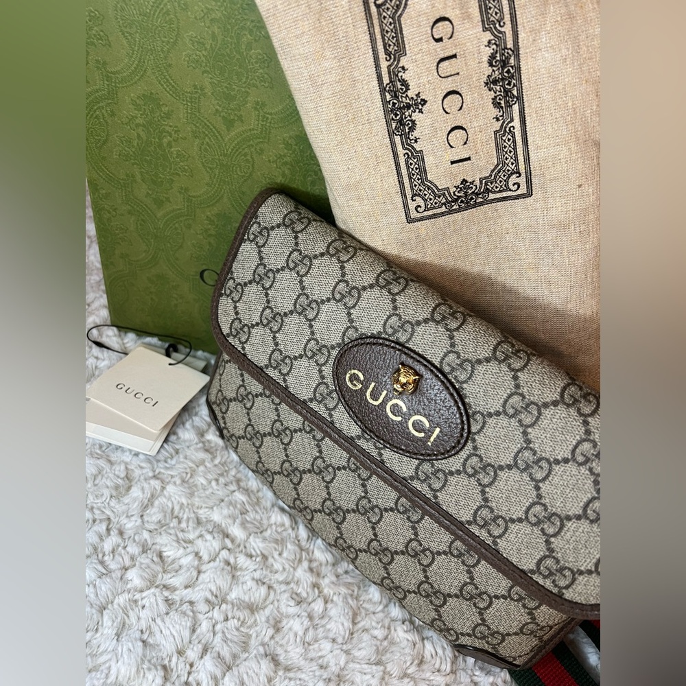 Authentic Gucci GG Supreme Neo Vintage Web Belt Bag